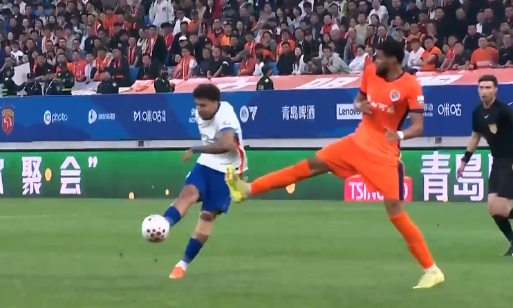 kaiyun全站APP-从7轮4球，到单场4球！海牛时隔5307天再胜泰山送耻辱性失利